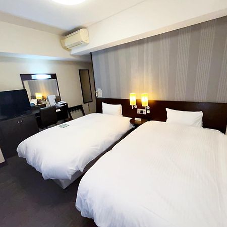 Hotel Route-Inn Tosu Ekimae Екстериор снимка