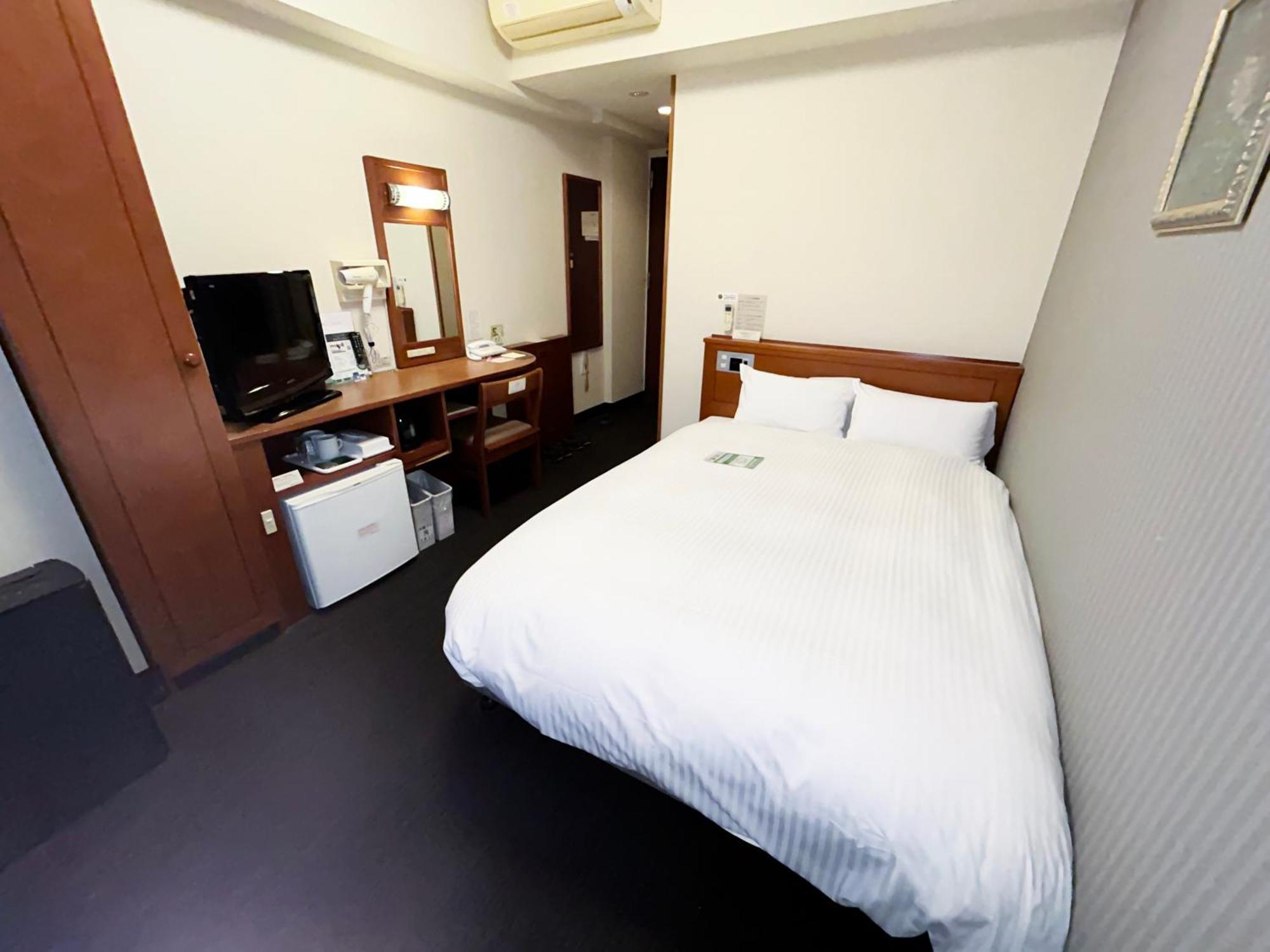 Hotel Route-Inn Tosu Ekimae Екстериор снимка