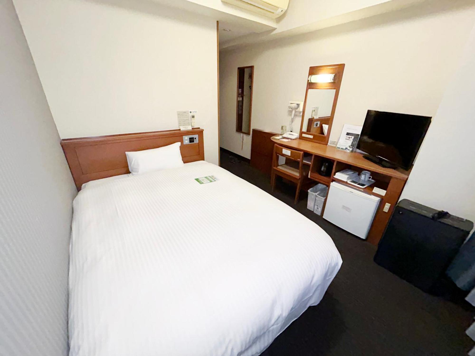 Hotel Route-Inn Tosu Ekimae Екстериор снимка