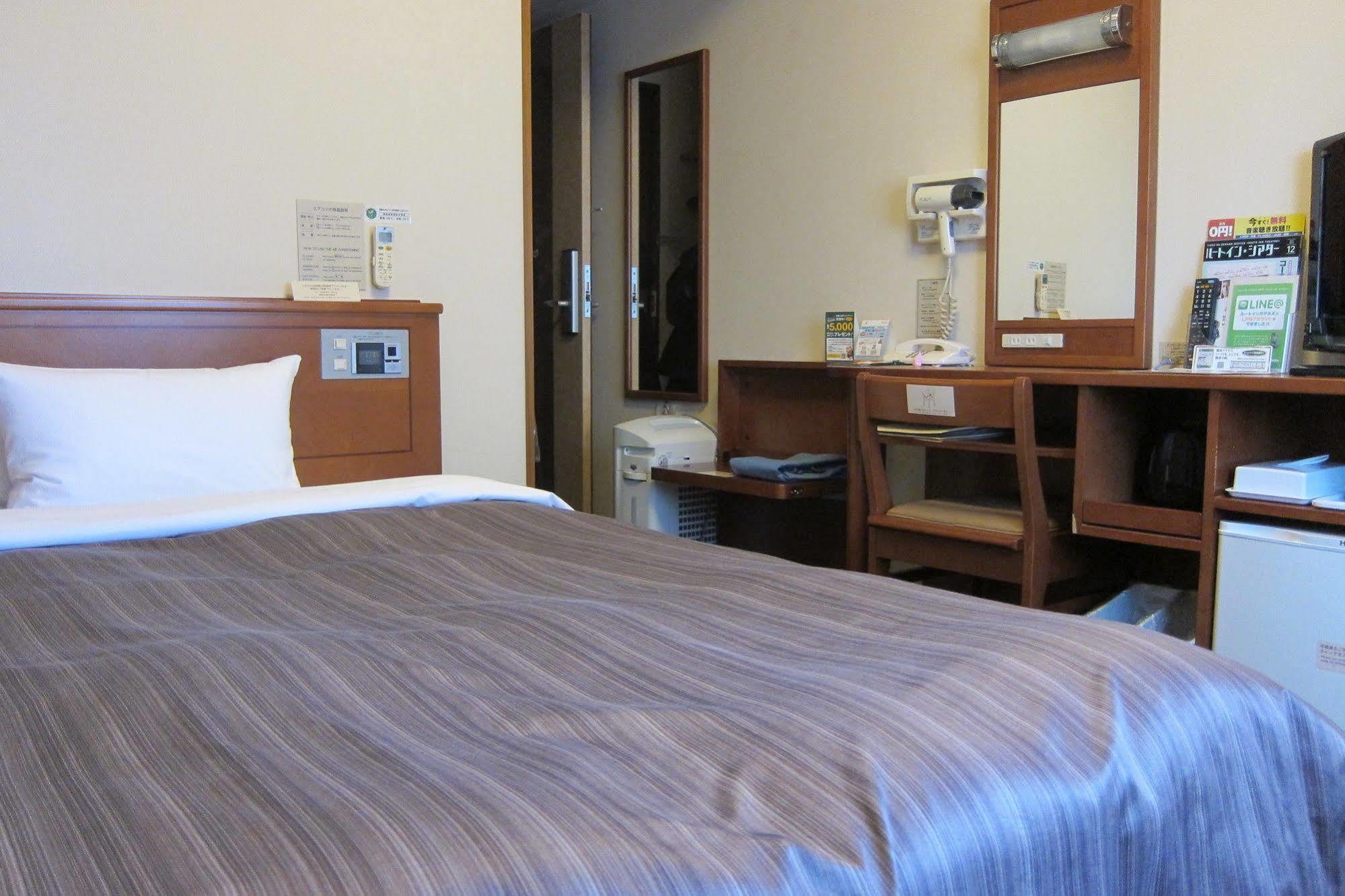 Hotel Route-Inn Tosu Ekimae Екстериор снимка